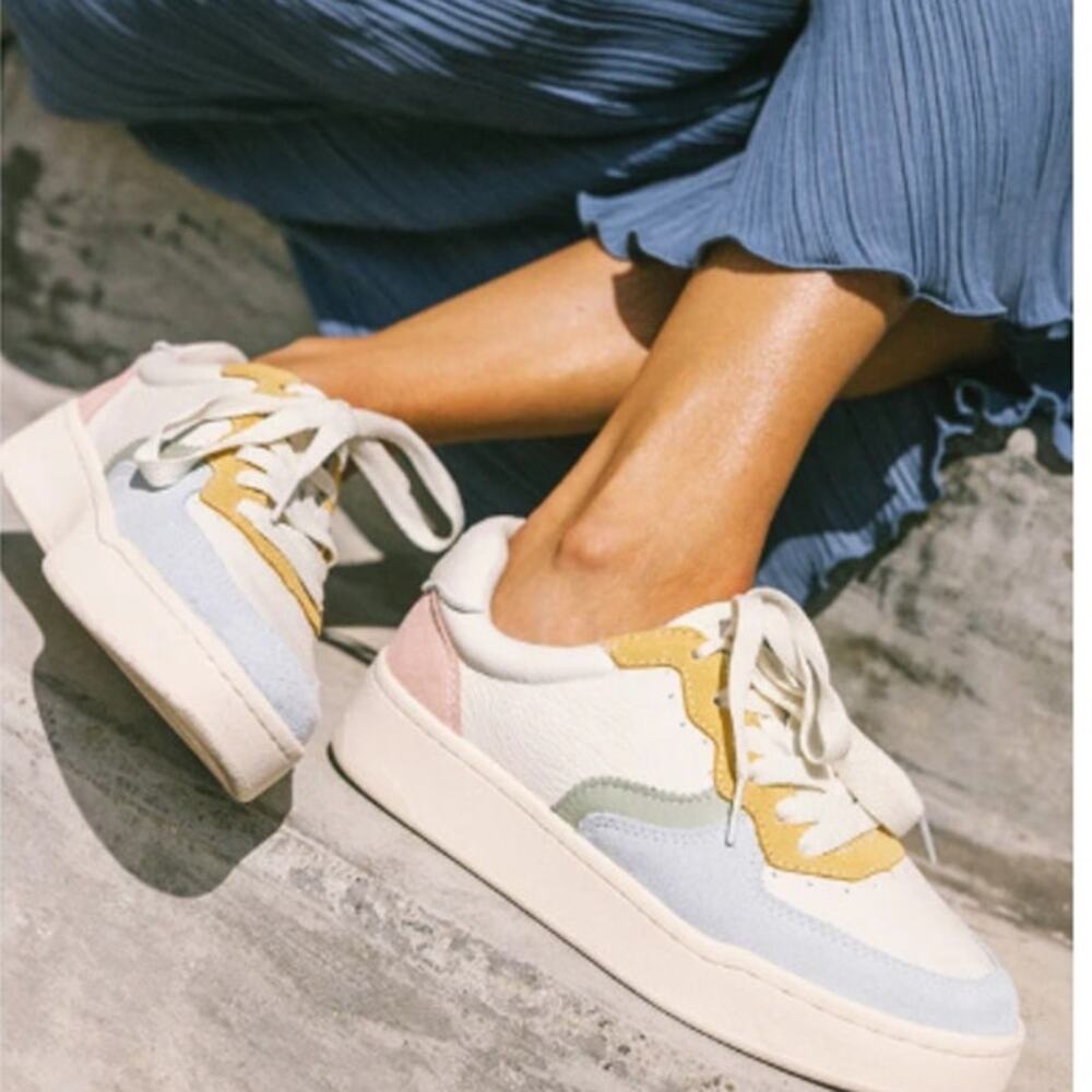 Soludos Women's Sunrise Cloud The Roma Sneakers Size 9